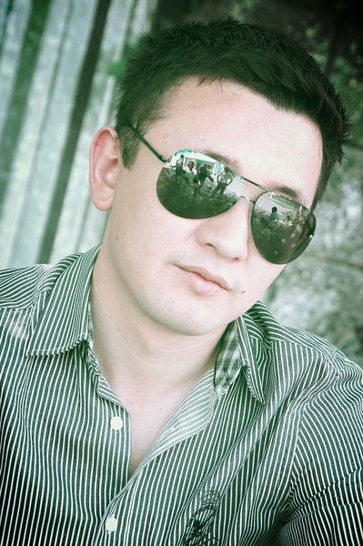 Рожден Побеждать