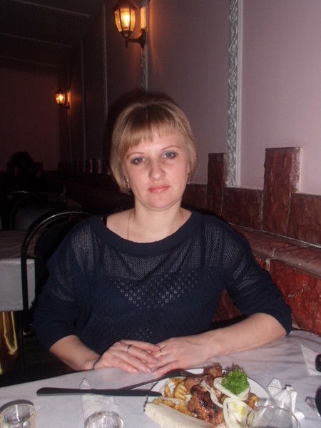 Лена Ларина