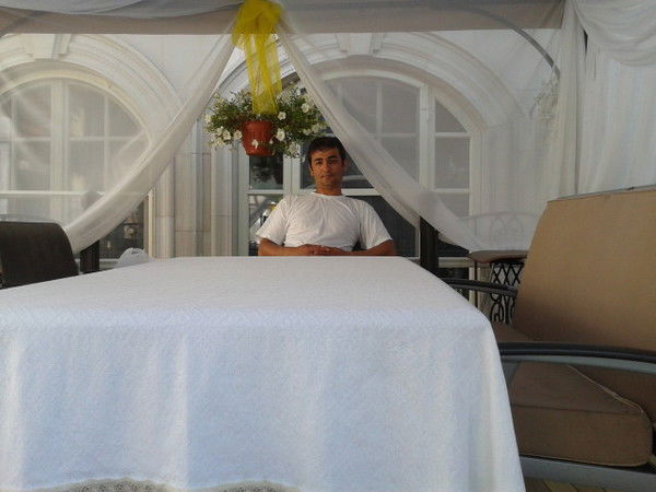 Искандар Одинаев