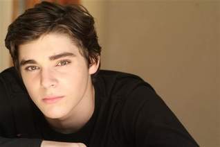 Влад Фролов