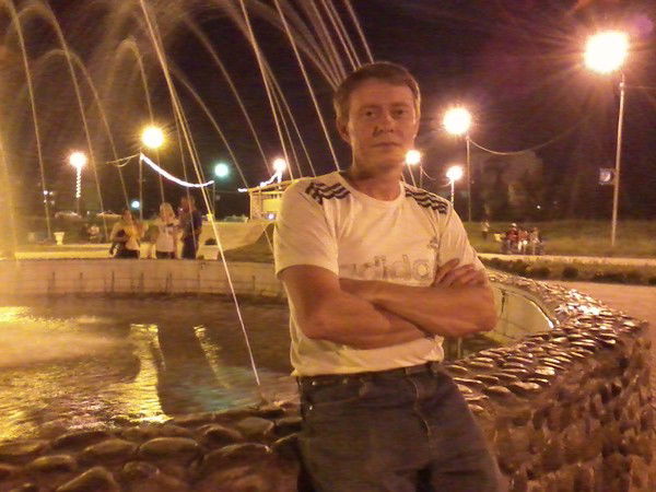 Андрей Артамонов