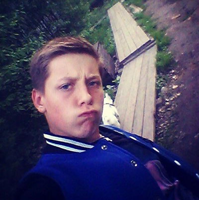 Женя Баранов