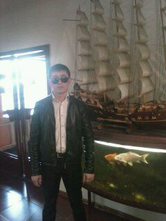 Дархан Шарипов