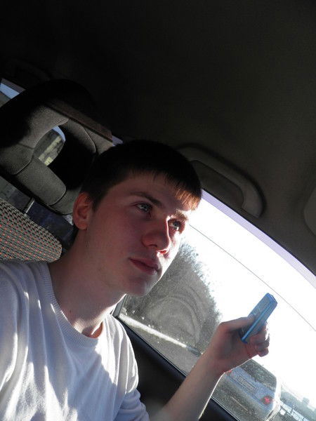 Илья Николаев