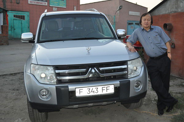 Казбек Искаков