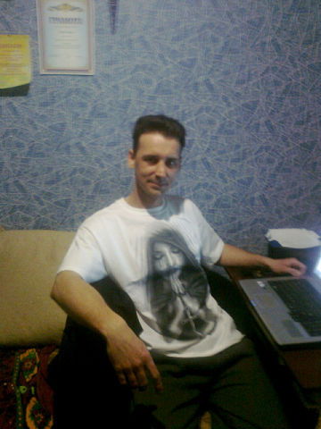 Олег Шакалис