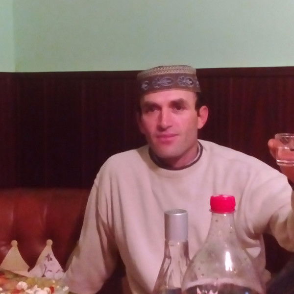 Рустам Абдуроманов