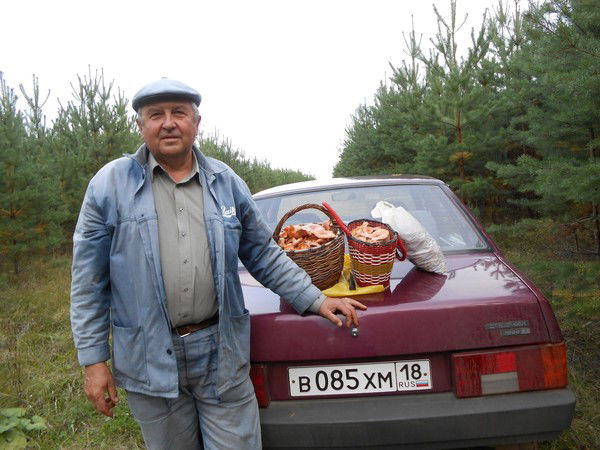 Леонид Семилет