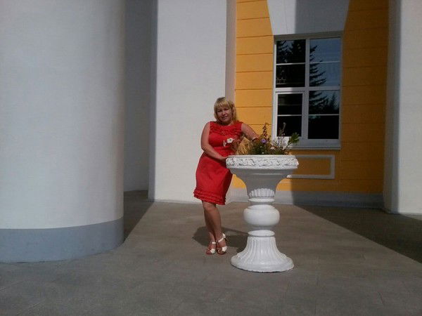 Лена Абдраимова