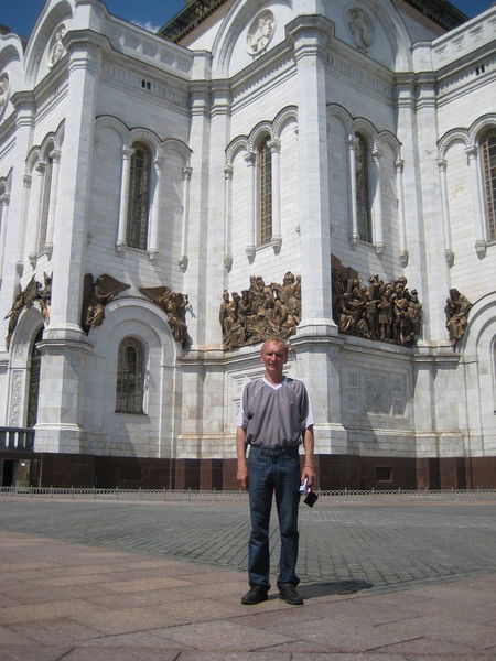 Геннадий Сухомлин