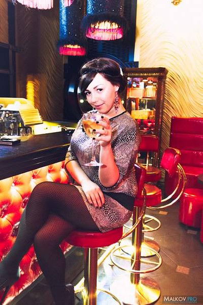 Нади Бесфамильная