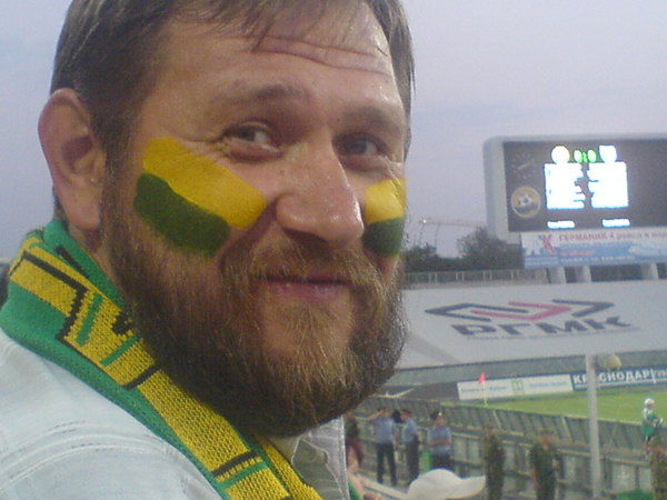 Олег Бондаренко