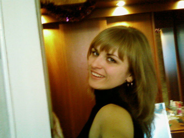 Елена Захарова