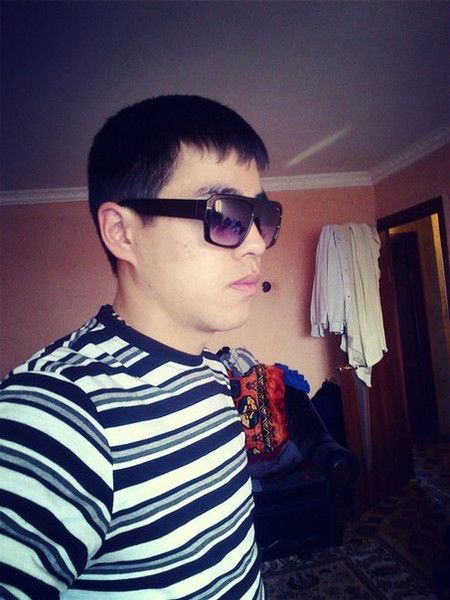 ©**елдос**© **шайхинов**