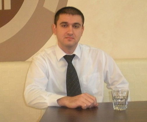 Арам Айвазян