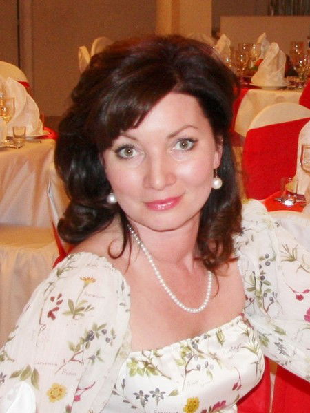 София Комарова