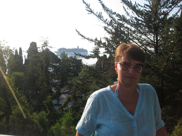 Люда Новикова