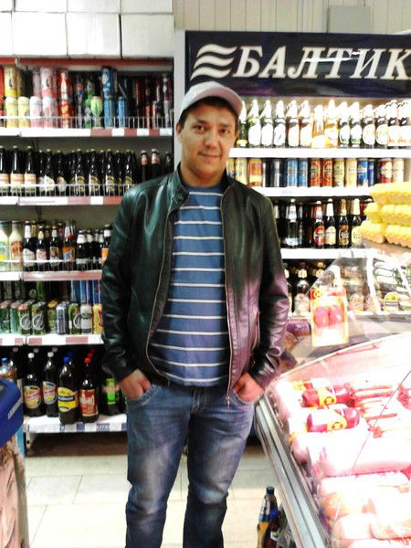 Рустам Умаров