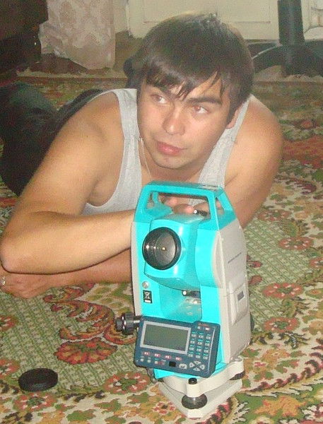 Олег Алексеев