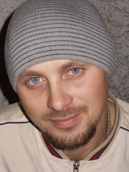 Денис Крикушин