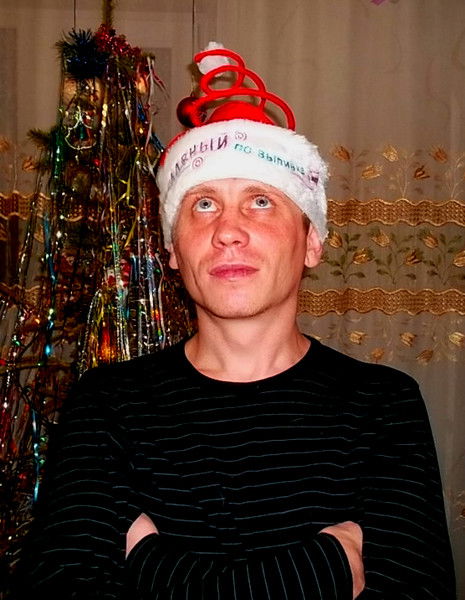 Александр Емельянов