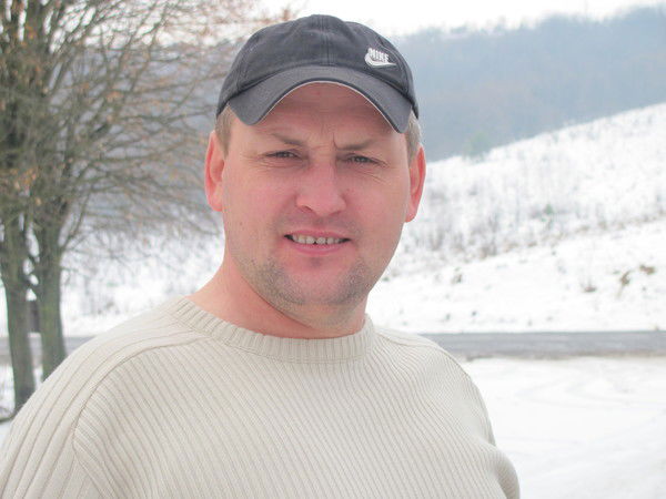 Віктор Україна