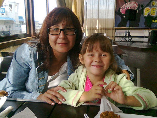 Оля Константинова