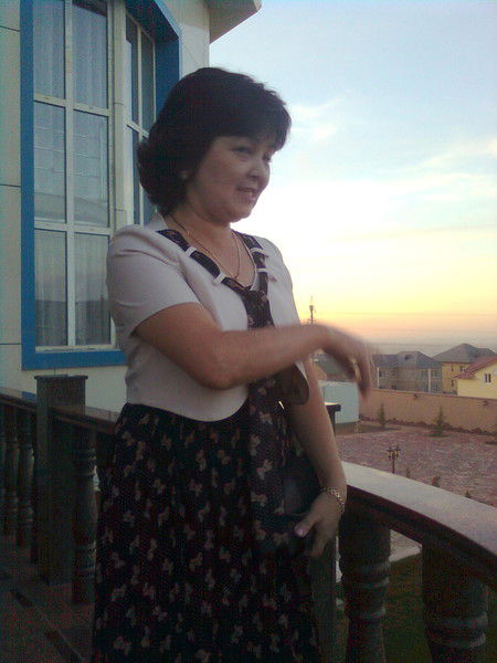 ...камила Бижанова...