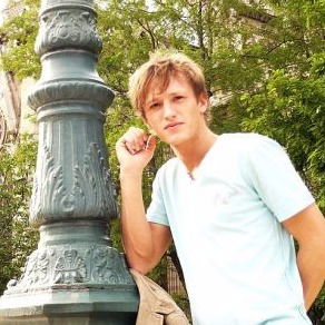 Александр Болдин