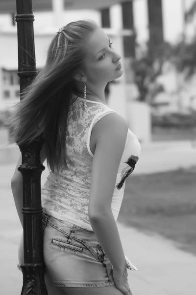 Василиса Суханова