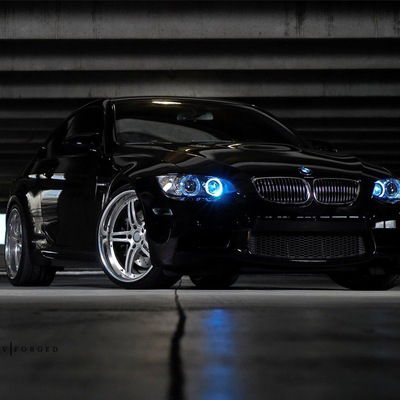 Влад Богомолов