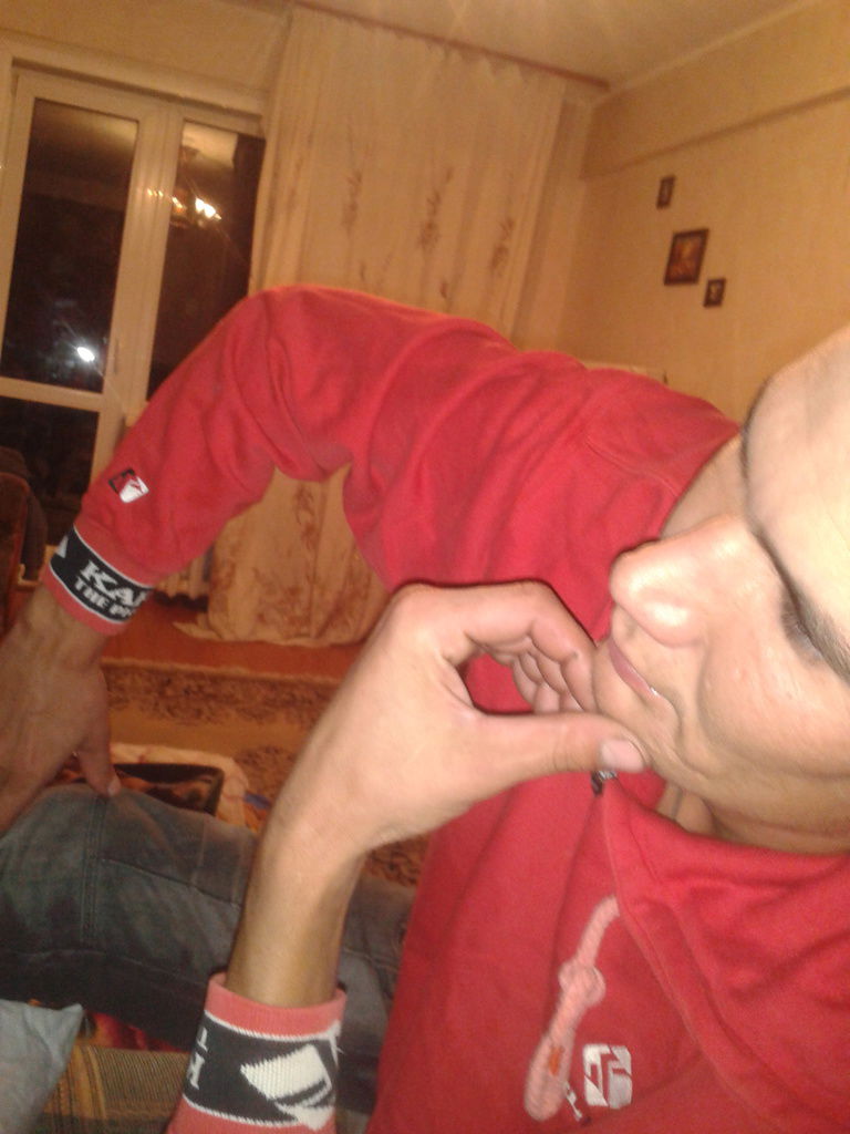 Руслан Крим4Еев