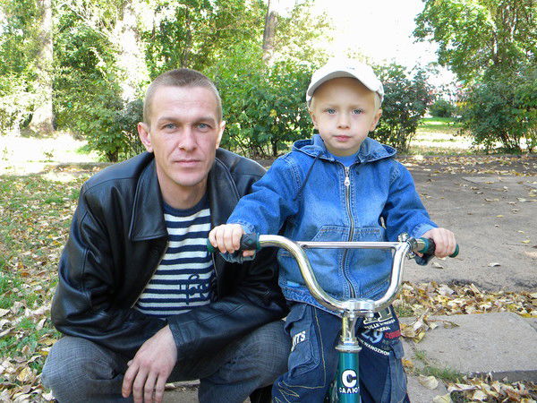 Константин Власенков