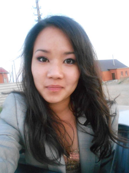 *akowa Sarsembaeva*)