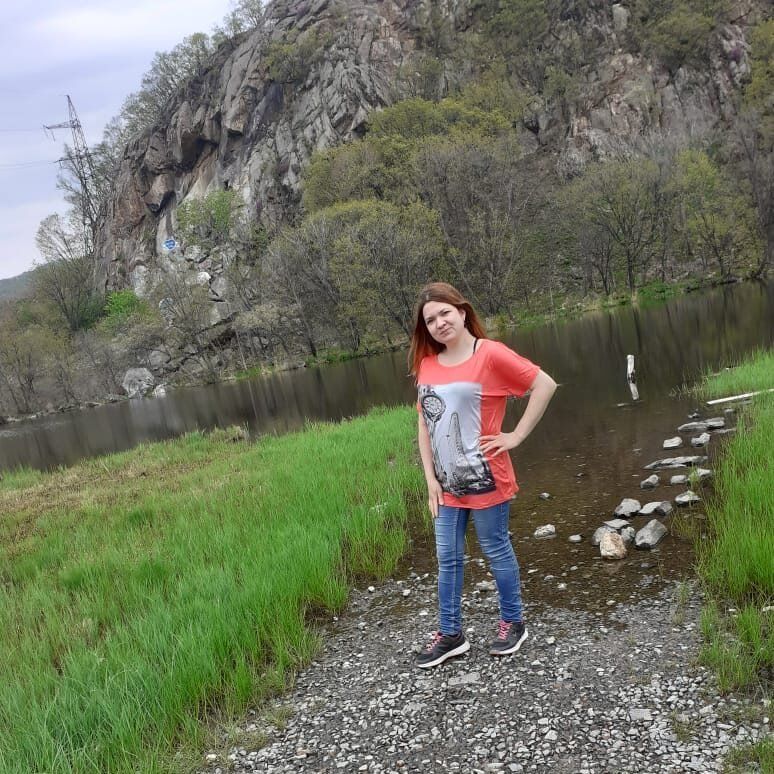 Александра Селезнёва