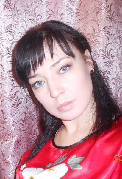 Лена Власова