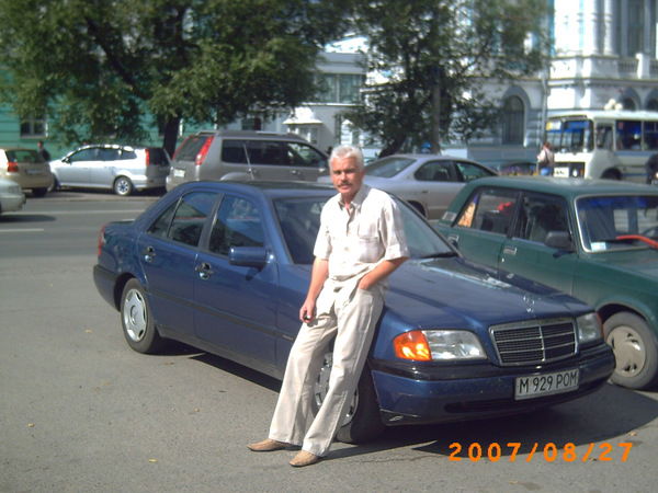 Андрей Глейкин