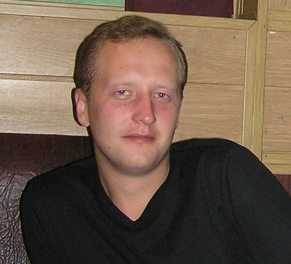 Неизвестно Неизвестно