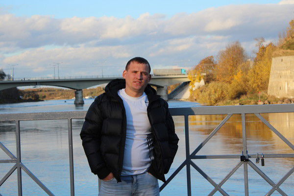 Александр Гуз