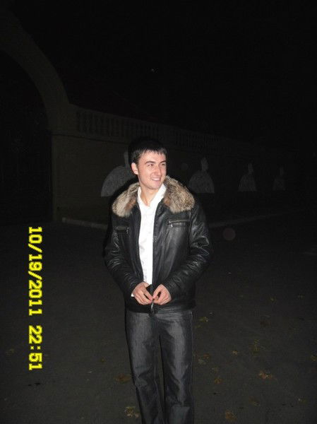 Гена Поджаров