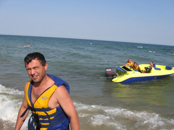 Борис Белоус