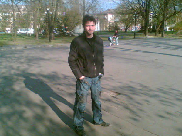 Антон Халатов