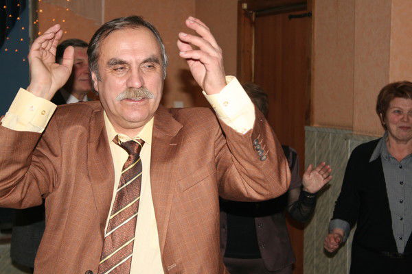 Олег Волков