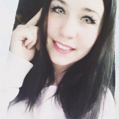 Кира Рождественская