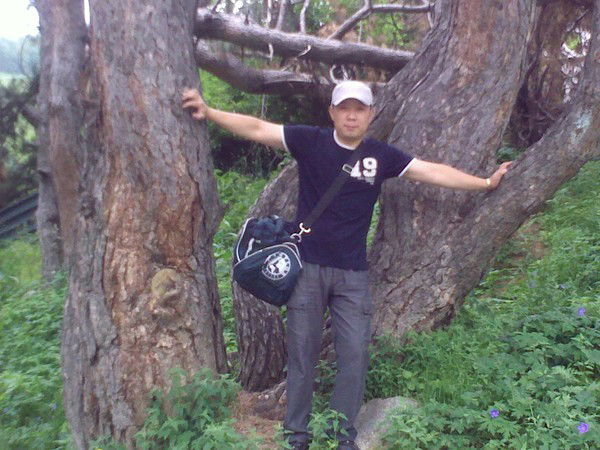 Александр Югай