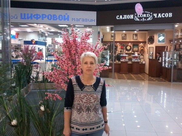 Анжелика Толстенева