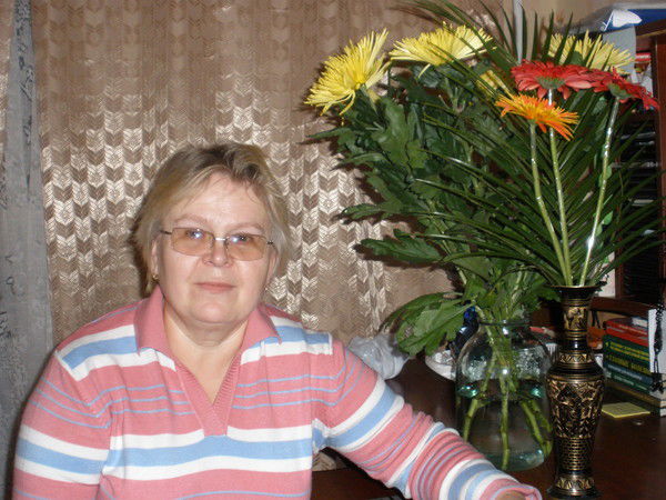 Нина Левченкова