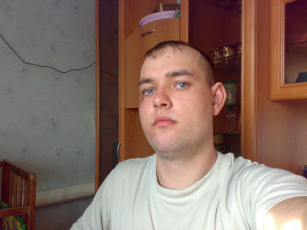 Антон Сладков