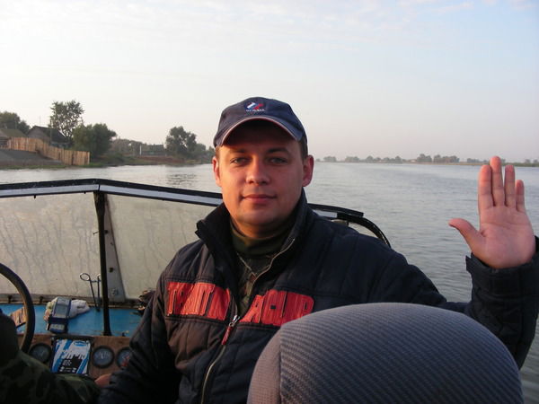 Роман Незнамов