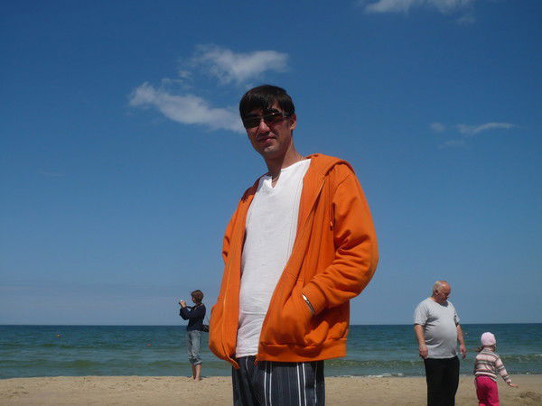 Эльазиз Газиев